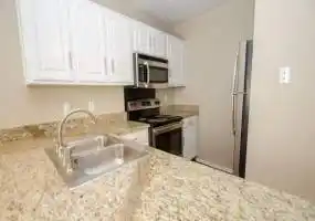 Rental by Apartment Wolf | Marsh Creek Apartments | 18749 Marsh Ln, Dallas, TX 75287 | apartmentwolf.com