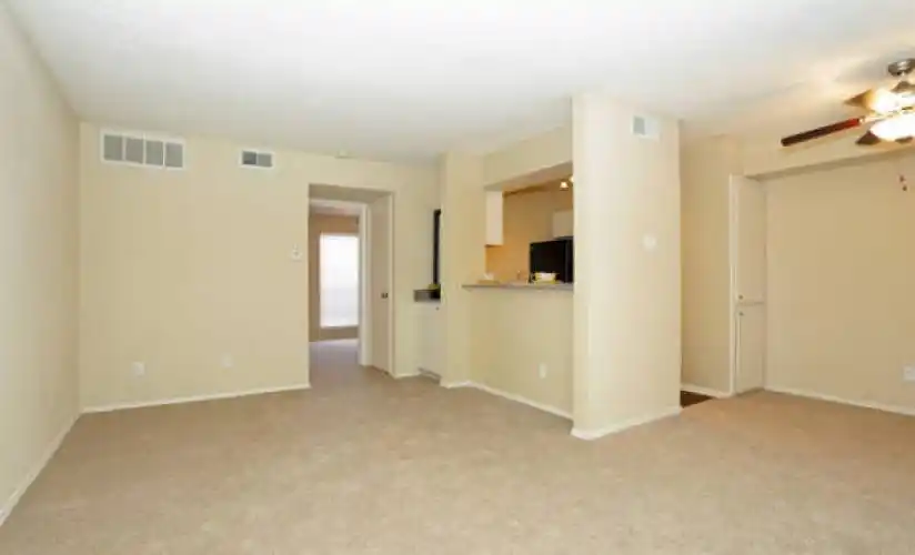 Rental by Apartment Wolf | The Park on Rosemeade | 4141 Rosemeade Pky, Dallas, TX 75287 | apartmentwolf.com