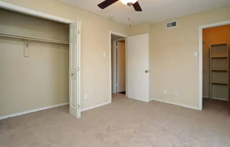 Rental by Apartment Wolf | The Park on Rosemeade | 4141 Rosemeade Pky, Dallas, TX 75287 | apartmentwolf.com