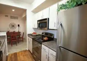 Rental by Apartment Wolf | Essence at North Dallas | 4200 Horizon North Pky, Dallas, TX 75287 | apartmentwolf.com