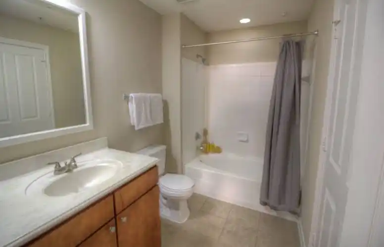 Rental by Apartment Wolf | Siena at Memorial Heights | 600 Studemont St, Houston, TX 77007 | apartmentwolf.com