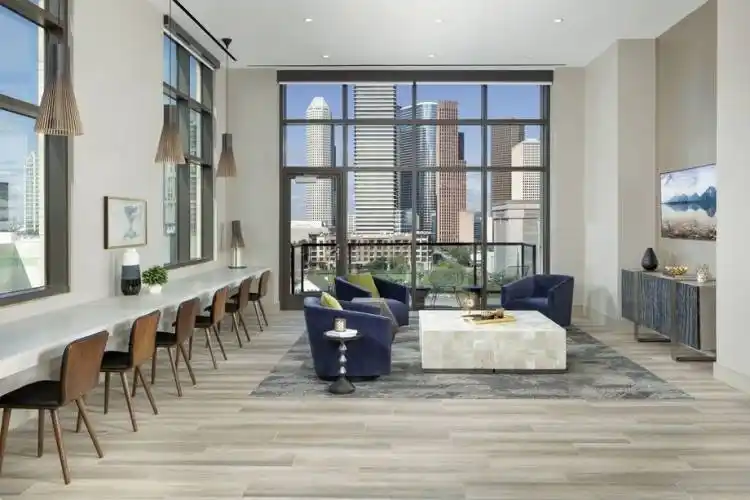 Rental by Apartment Wolf | Camden Downtown Houston | 1515 Austin, Houston, TX 77002 | apartmentwolf.com