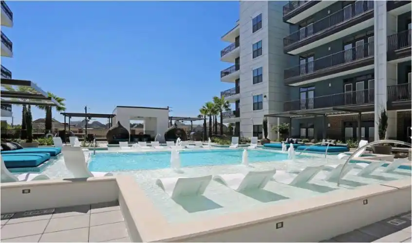 Rental by Apartment Wolf | Pearl Washington | 5454 Washington Ave, Houston, TX 77007 | apartmentwolf.com