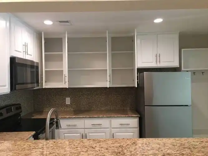 Rental by Apartment Wolf | Dominion at Oak Forest | 1001 Pinemont Dr, Houston, TX 77018 | apartmentwolf.com