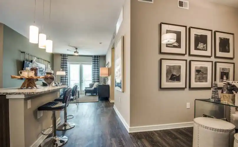 Rental by Apartment Wolf | Cortland Las Colinas | 655 Promenade Pky, Irving, TX 75039 | apartmentwolf.com