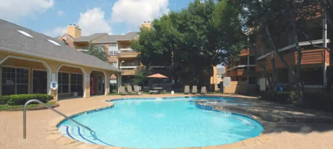 Rental by Apartment Wolf | Huntington Ridge | 821 S Polk, DeSoto, TX 75115 | apartmentwolf.com