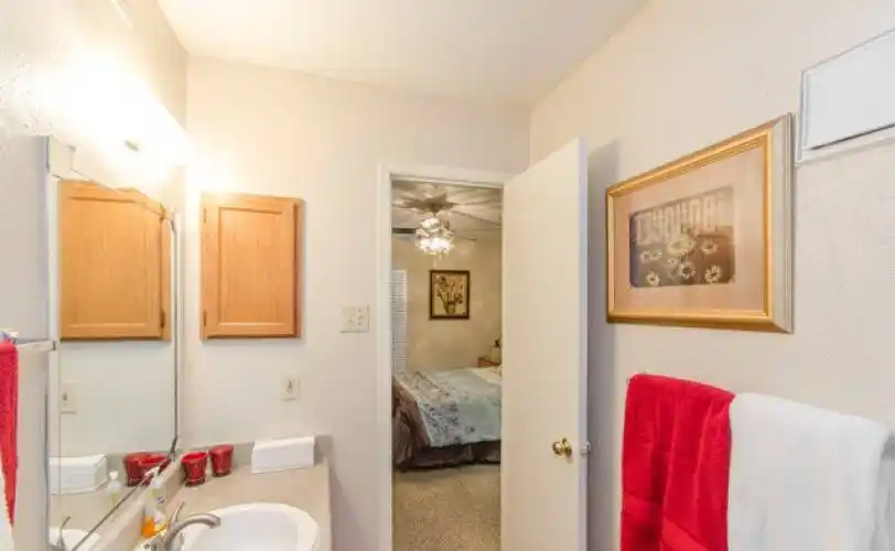 Rental by Apartment Wolf | Hulen Oaks | 5700 S Hulen St, Fort Worth, TX 76132 | apartmentwolf.com