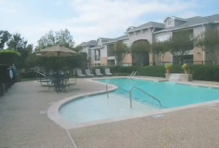 Rental by Apartment Wolf | Silverleaf Apartments | 8515 John T White Rd, Fort Worth, TX 76120 | apartmentwolf.com