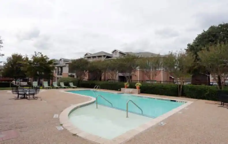 Rental by Apartment Wolf | Silverleaf Apartments | 8515 John T White Rd, Fort Worth, TX 76120 | apartmentwolf.com