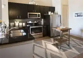 Rental by Apartment Wolf | District at Washington | 230 T C Jester Blvd, Houston, TX 77007 | apartmentwolf.com