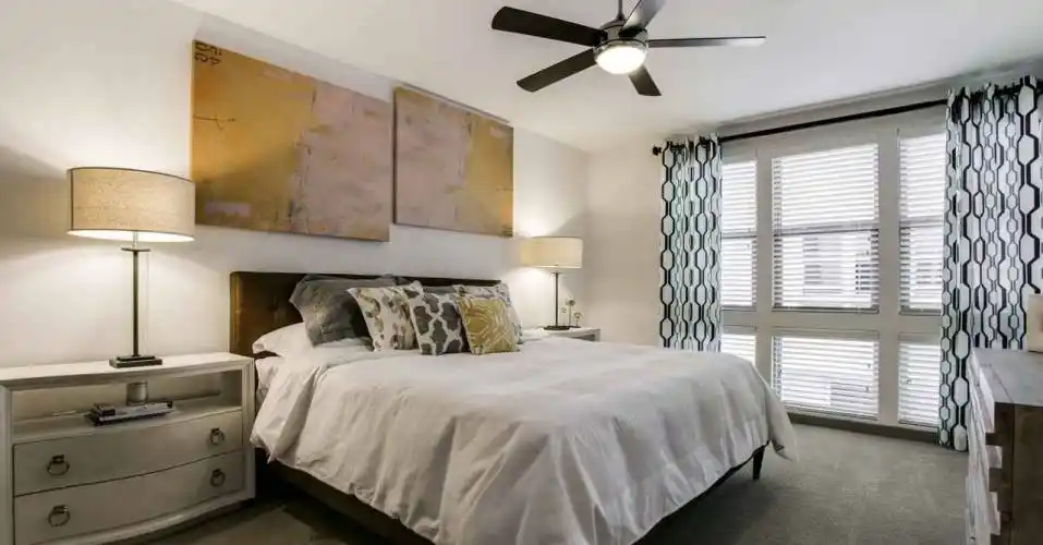 Rental by Apartment Wolf | Loft and Row | 2110 N Peak St, Dallas, TX 75204 | apartmentwolf.com