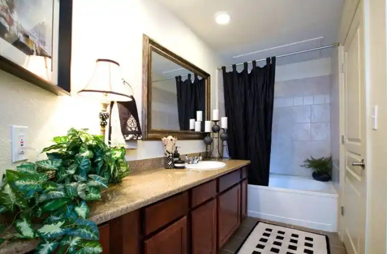 Rental by Apartment Wolf | Post Worthington | 2808 McKinney Ave, Dallas, TX 75204 | apartmentwolf.com