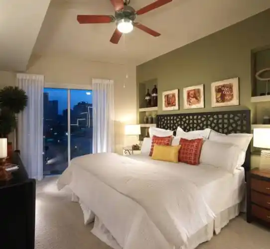 Rental by Apartment Wolf | Cirque | 2500 N Houston St, Dallas, TX 75219 | apartmentwolf.com