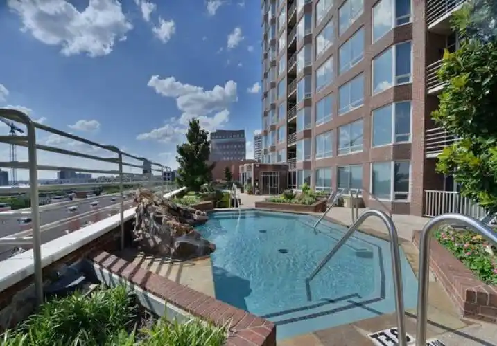 Rental by Apartment Wolf | Gables Uptown Tower | 3227 McKinney Ave, Dallas, TX 75204 | apartmentwolf.com