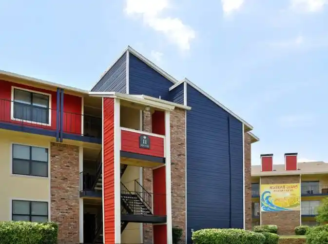 Rental by Apartment Wolf | Brooklyn At 9590 | 9590 Forest Ln, Dallas, TX 75243 | apartmentwolf.com