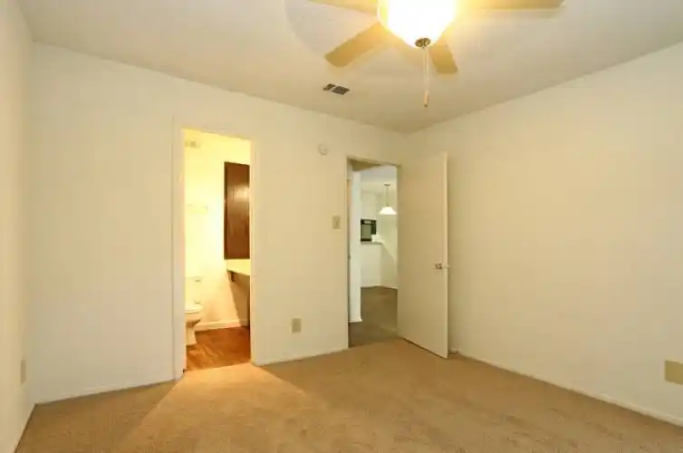 Rental by Apartment Wolf | Meadowcrest Apartments | 5200 Meadowcreek Dr, Dallas, TX 75248 | apartmentwolf.com