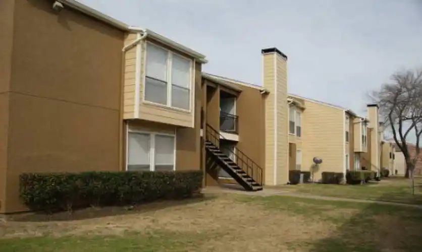 Rental by Apartment Wolf | St Croix Apartments | 12250 Abrams Rd, Dallas, TX 75243 | apartmentwolf.com