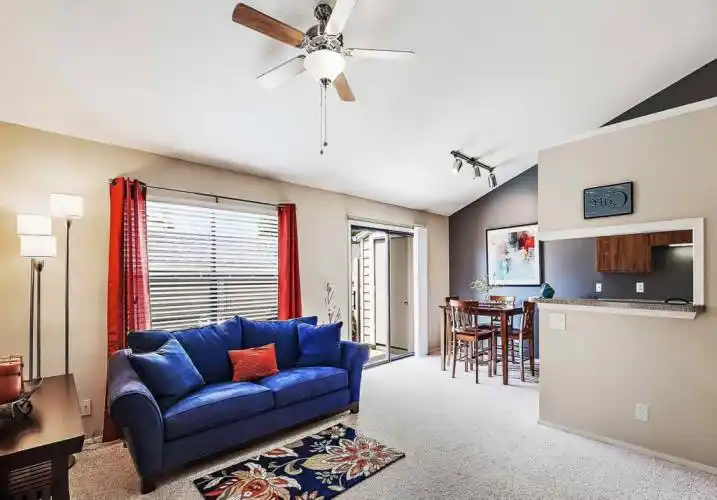 Rental by Apartment Wolf | Rosemeade Townhomes | 3830 Old Denton Rd, Carrollton, TX 75007 | apartmentwolf.com