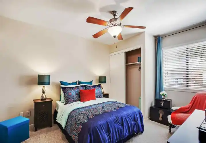 Rental by Apartment Wolf | Rosemeade Townhomes | 3830 Old Denton Rd, Carrollton, TX 75007 | apartmentwolf.com