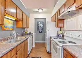 Rental by Apartment Wolf | Galleria Townhomes | 1737 E Frankford Rd, Carrollton, TX 75007 | apartmentwolf.com