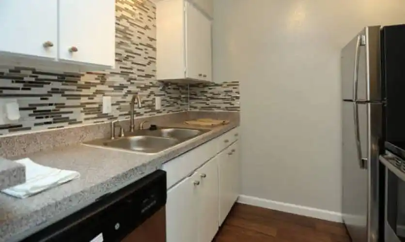 Rental by Apartment Wolf | Cook's Creek | 2706 Cookscreek Pl, Farmers Branch, TX 75234 | apartmentwolf.com