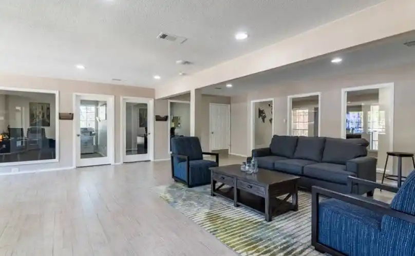 Rental by Apartment Wolf | Slate Apartments Dallas | 18050 Kelly Blvd, Dallas, TX 75287 | apartmentwolf.com