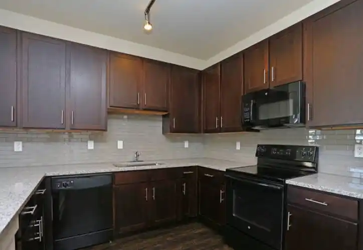 Rental by Apartment Wolf | Parker House | 250 W Lancaster Ave, Fort Worth, TX 76102 | apartmentwolf.com