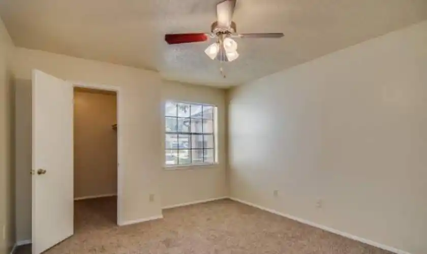 Rental by Apartment Wolf | Ridge on Randol | 8951 Randol Mill Rd, Fort Worth, TX 76120 | apartmentwolf.com