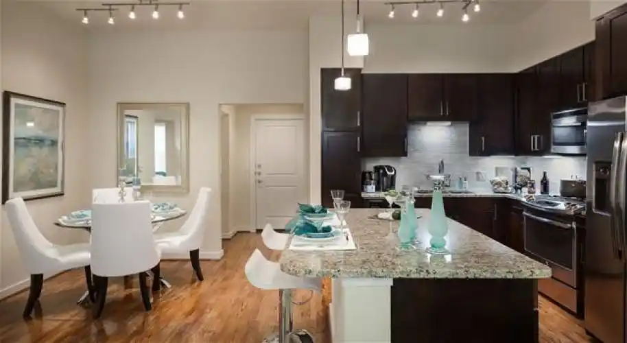 Rental by Apartment Wolf | 1900 Yorktown | 1900 Yorktown, Houston, TX 77056 | apartmentwolf.com