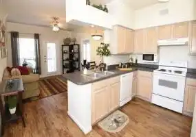 Rental by Apartment Wolf | Crossing at White Oak | 2424 E TC Jester Blvd, Houston, TX 77008 | apartmentwolf.com