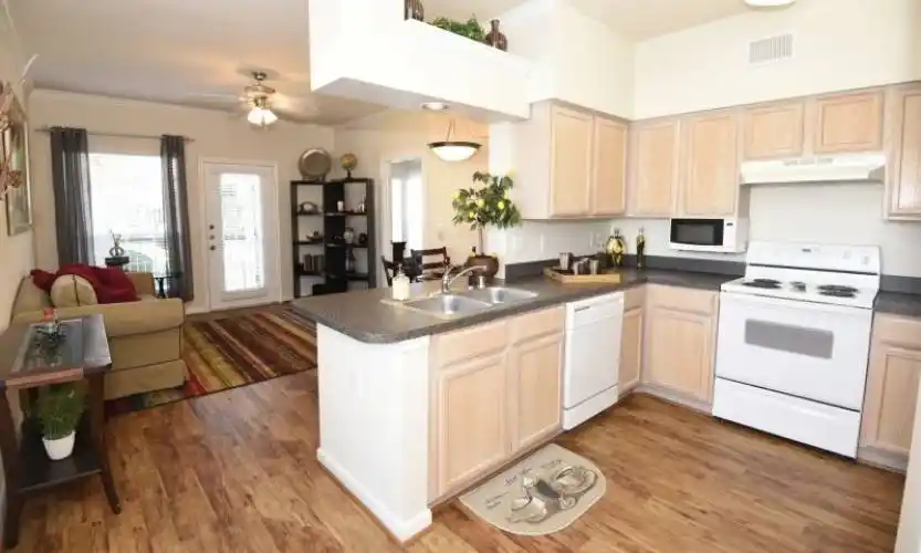 Rental by Apartment Wolf | Crossing at White Oak | 2424 E TC Jester Blvd, Houston, TX 77008 | apartmentwolf.com