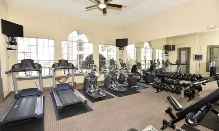 Rental by Apartment Wolf | Crossing at White Oak | 2424 E TC Jester Blvd, Houston, TX 77008 | apartmentwolf.com