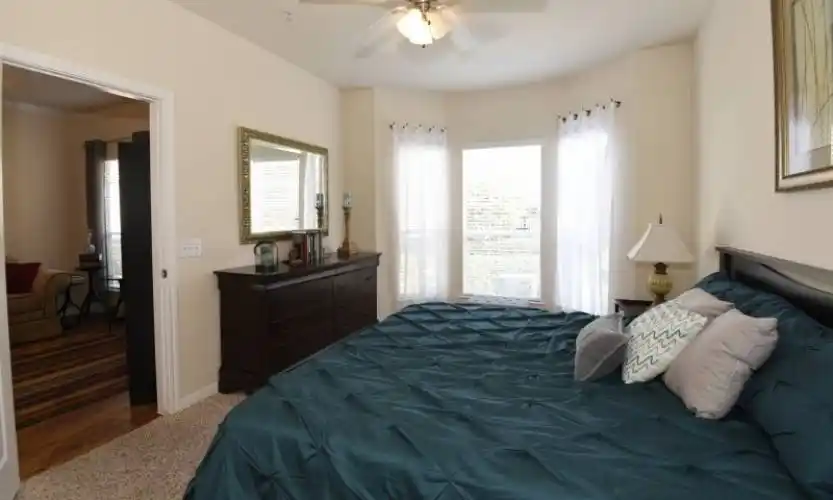 Rental by Apartment Wolf | Crossing at White Oak | 2424 E TC Jester Blvd, Houston, TX 77008 | apartmentwolf.com