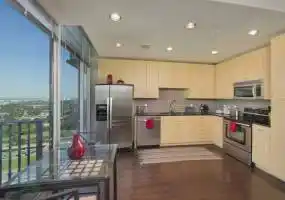 Rental by Apartment Wolf | Hanover Hermann Park | 5927 Almeda Rd, Houston, TX 77004 | apartmentwolf.com