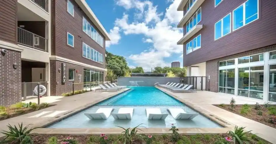 Rental by Apartment Wolf | Uptown @ Cole Park | 3030 Elizabeth St, Dallas, TX 75204 | apartmentwolf.com