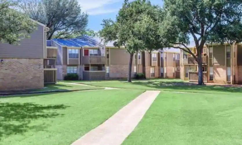 Rental by Apartment Wolf | Bel Air on 16th | 651 W 16th St, Plano, TX 75075 | apartmentwolf.com