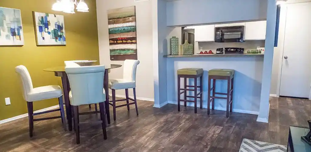 Rental by Apartment Wolf | Cutter's Point Apartments | 1111 Abrams Rd, Richardson, TX 75081 | apartmentwolf.com