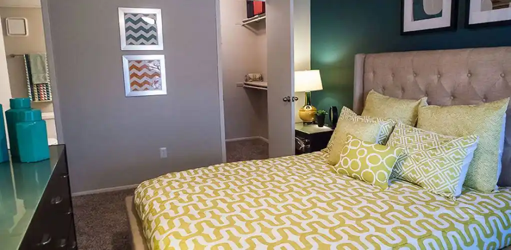 Rental by Apartment Wolf | Cutter's Point Apartments | 1111 Abrams Rd, Richardson, TX 75081 | apartmentwolf.com