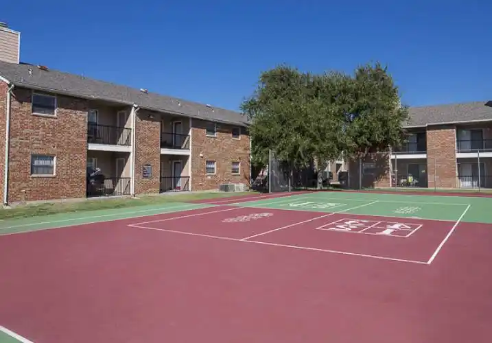 Rental by Apartment Wolf | Creekside Village | 3400 W Park Blvd, Plano, TX 75075 | apartmentwolf.com