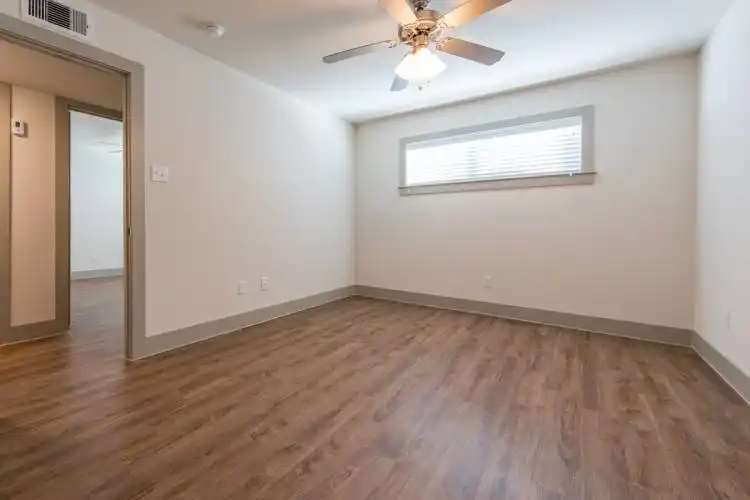 Rental by Apartment Wolf | Rosslyn | 4300 Rosslyn Rd, Houston, TX 77018 | apartmentwolf.com