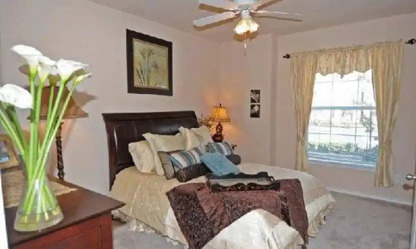 Rental by Apartment Wolf | Sunset Pointe Apartments | 5400 Sycamore School Rd, Fort Worth, TX 76123 | apartmentwolf.com