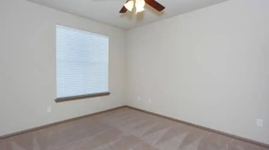 Rental by Apartment Wolf | The Reserve at Jones Road | 11925 Jones Rd, Houston, TX 77070 | apartmentwolf.com