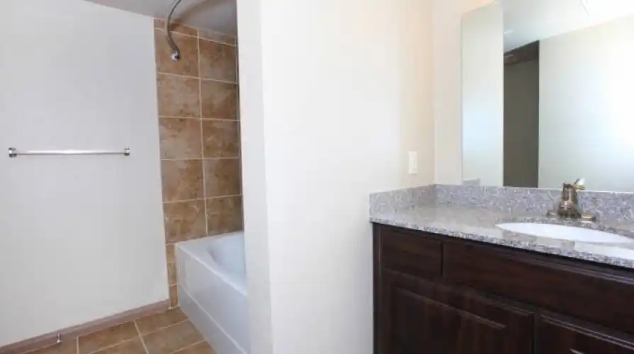 Rental by Apartment Wolf | The Reserve at Jones Road | 11925 Jones Rd, Houston, TX 77070 | apartmentwolf.com