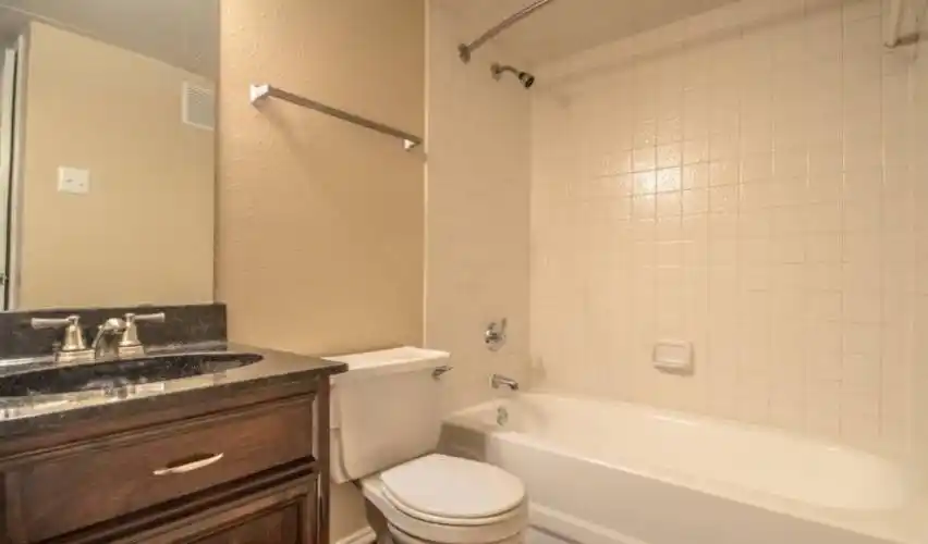 Rental by Apartment Wolf | Preston Bend | 18790 Lloyd Dr, Dallas, TX 75252 | apartmentwolf.com