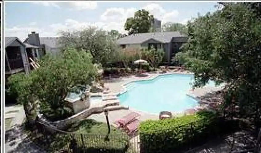 Rental by Apartment Wolf | Lincoln Village | 1700 Jackson Keller Rd, San Antonio, TX 78213 | apartmentwolf.com