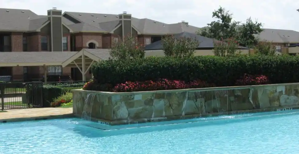 Rental by Apartment Wolf | Oaks Riverchase Apartments | 777 Fairway Dr, Coppell, TX 75019 | apartmentwolf.com