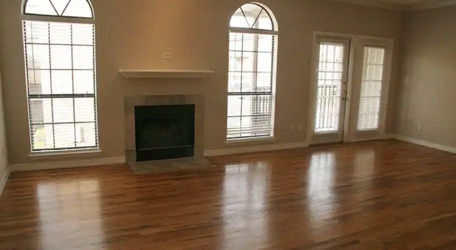 Rental by Apartment Wolf | Walnut Square Townhomes | 4051 Beltway Dr, Addison, TX 75001 | apartmentwolf.com