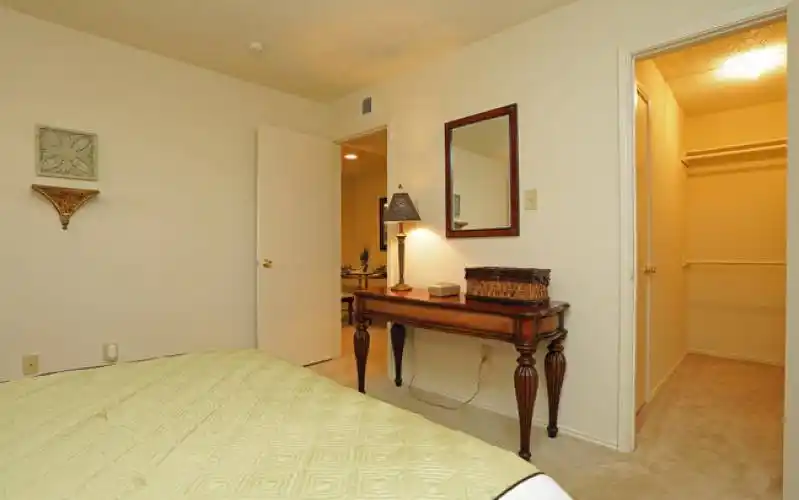 Rental by Apartment Wolf | Eagle Creek Apartments | 18959 Lina St, Dallas, TX 75287 | apartmentwolf.com