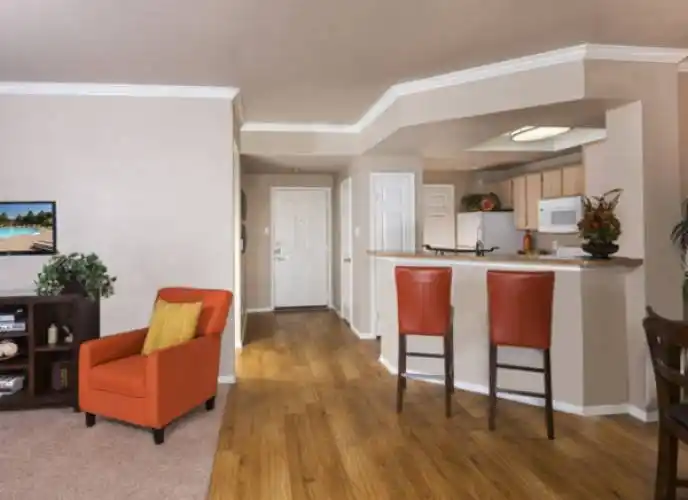 Rental by Apartment Wolf | Lakeview At Parkside | 3950-3990 Spring Valley Rd, Farmers Branch, TX 752 | apartmentwolf.com