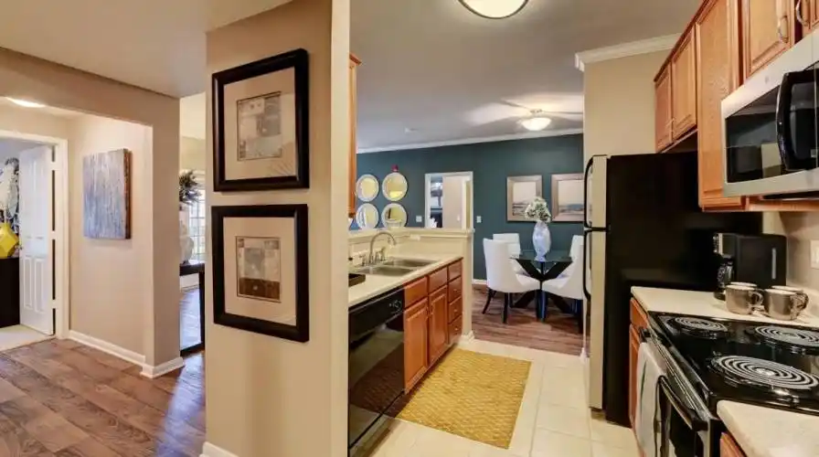 Rental by Apartment Wolf | Brisa At Shadowlake | 2840 Shadowbriar Dr, Houston, TX 77077 | apartmentwolf.com